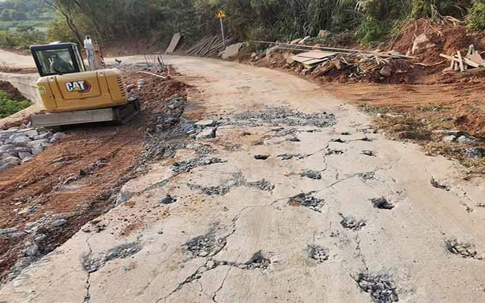 瀝青混凝土道路施工工程